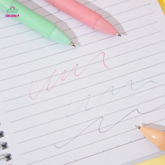 Bút Bi 4 Ngòi 4 Màu Pastel Deli 0.7 mm - Phiên Bản Sơn Tùng M-TP Giới Hạn - Deli Q183